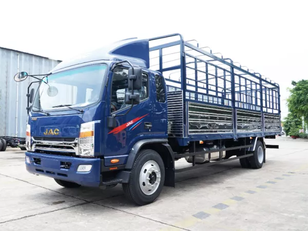 Dịch vụ thay Kính chắn gió xe tải JAC 8 tấn tận nơi